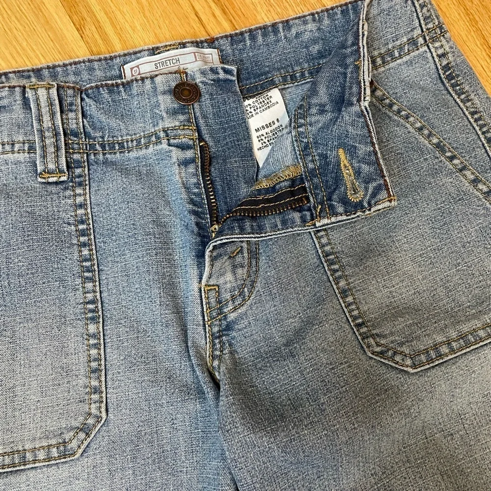 Levi Strauss Signature Capri's Size 6 - Picture 3 of 12